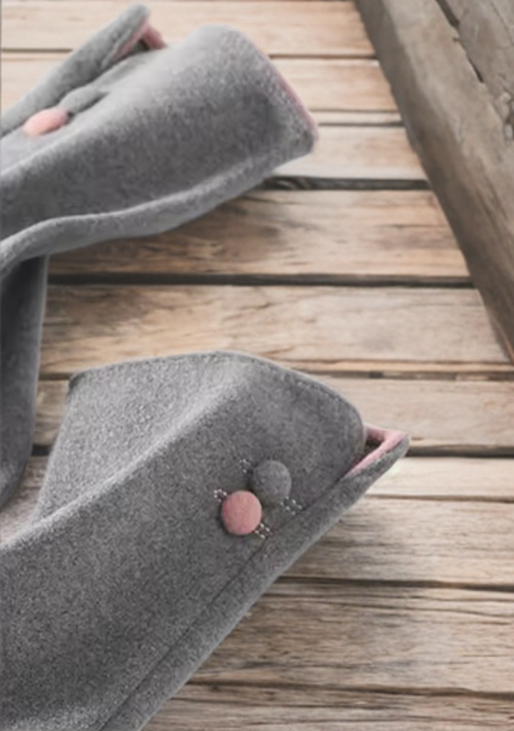 Grey Ladies Gloves