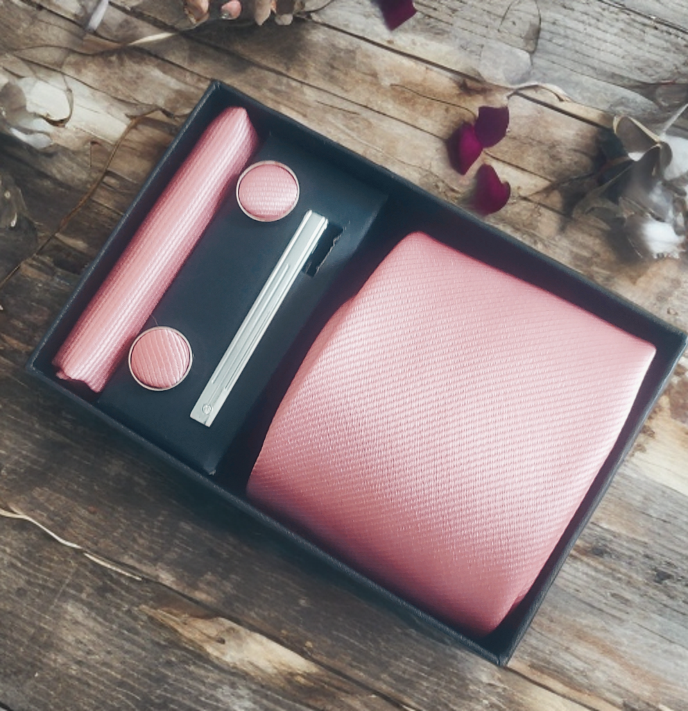 Men's Tie Set in Salmon Pink