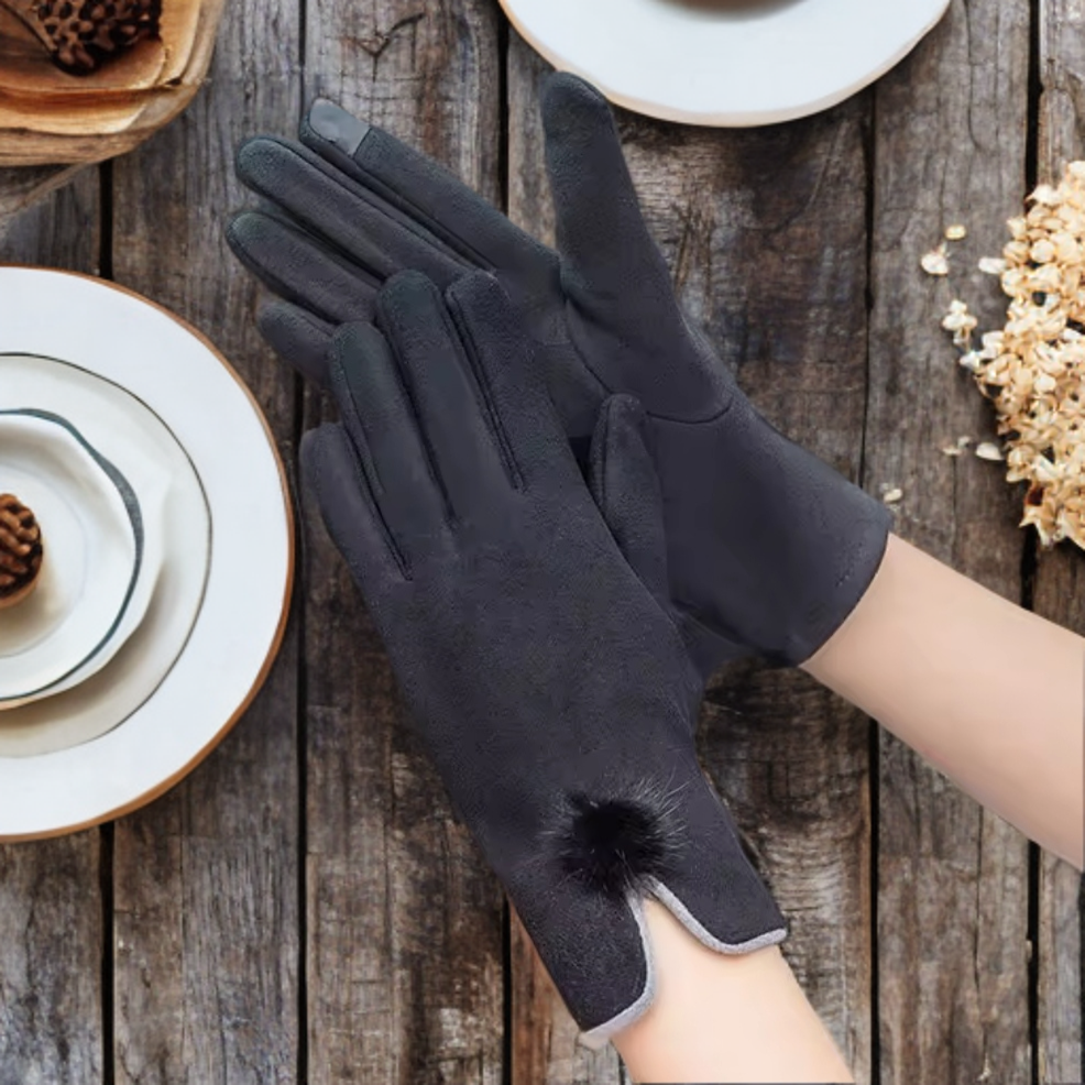 Black Winter Gloves