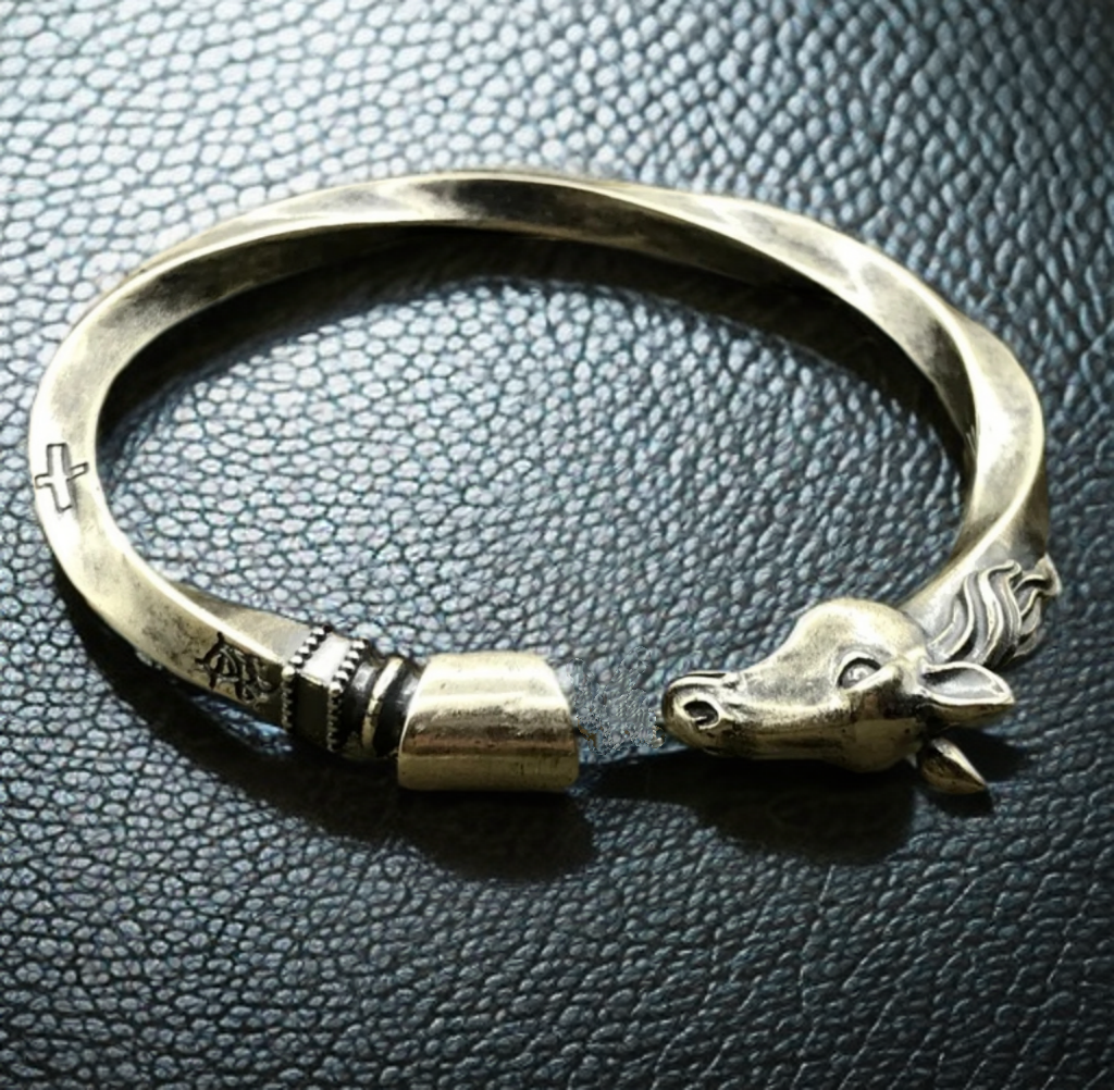 Horse Head and Hoof Bangle