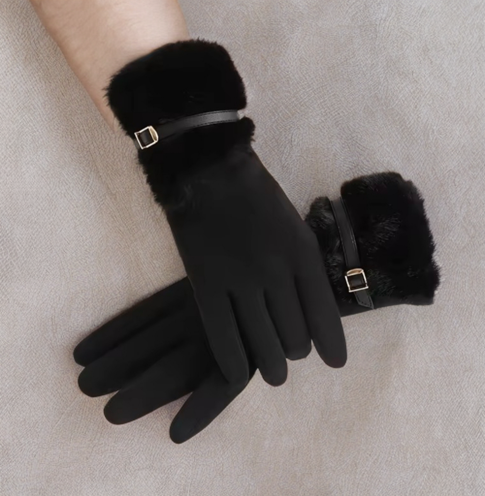 Black Faux fur gloves