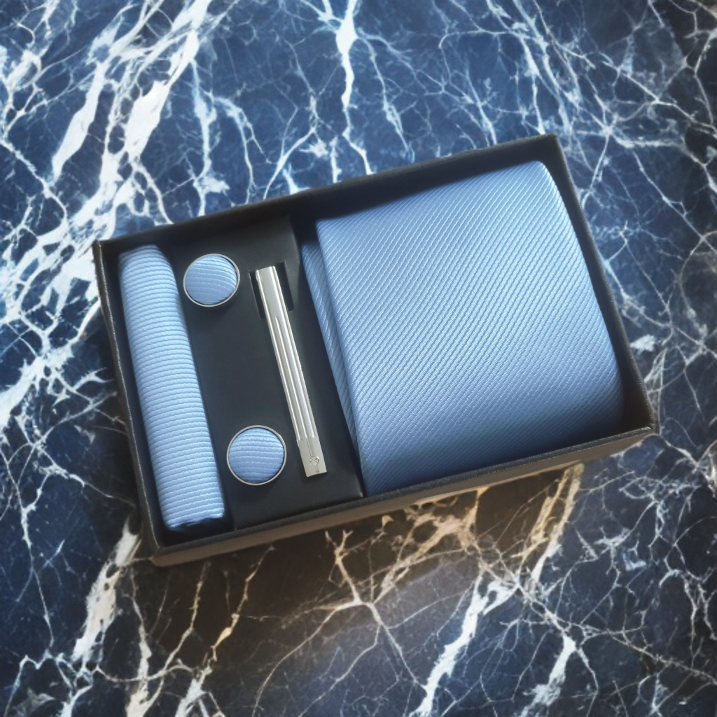 Men's Tie Set in Light Blue