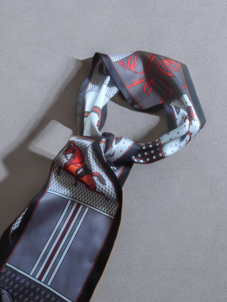 Luxurious Horse Print Neck Scarf