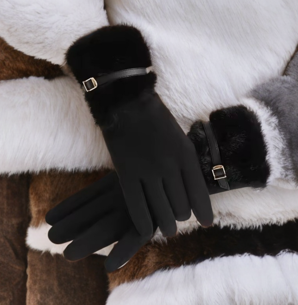 Black Faux fur gloves