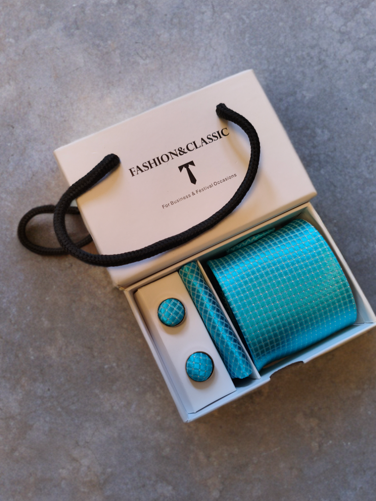 Gent's Turquoise Tie Set