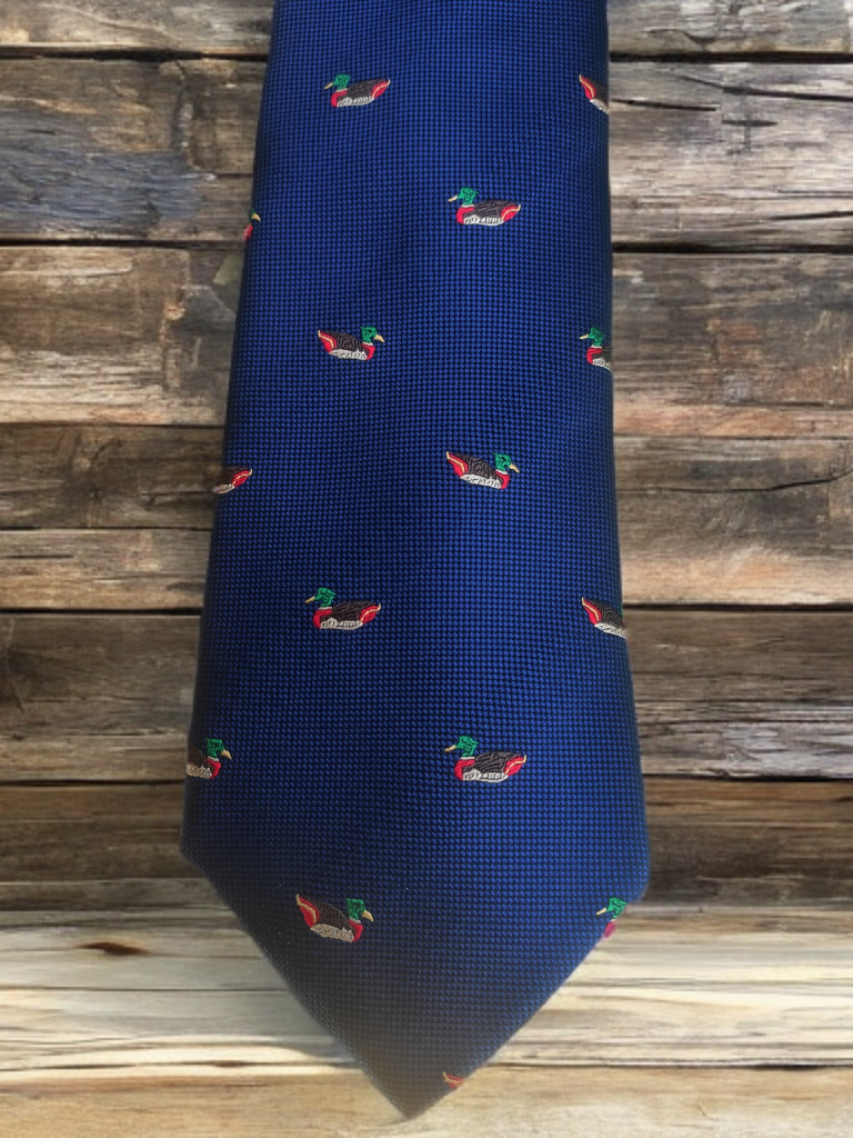 Gents Tie With Duck Pattern