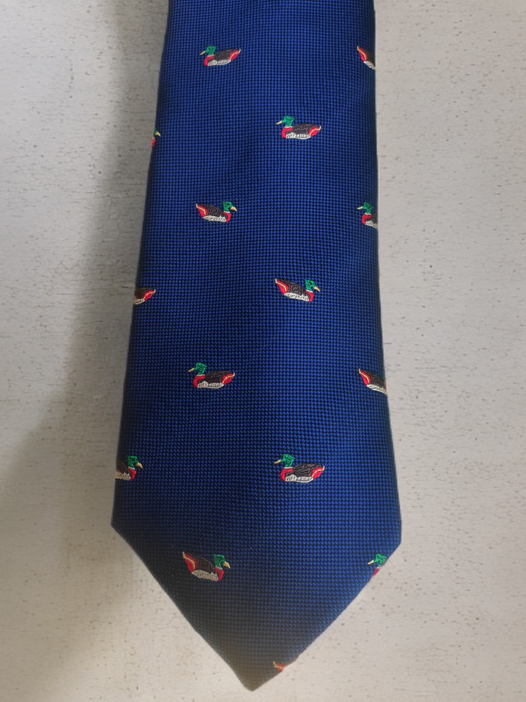 Gents Tie With Duck Pattern